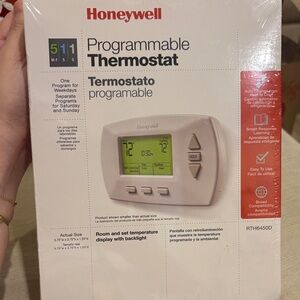 Honeywell Programmable Thermostat - White